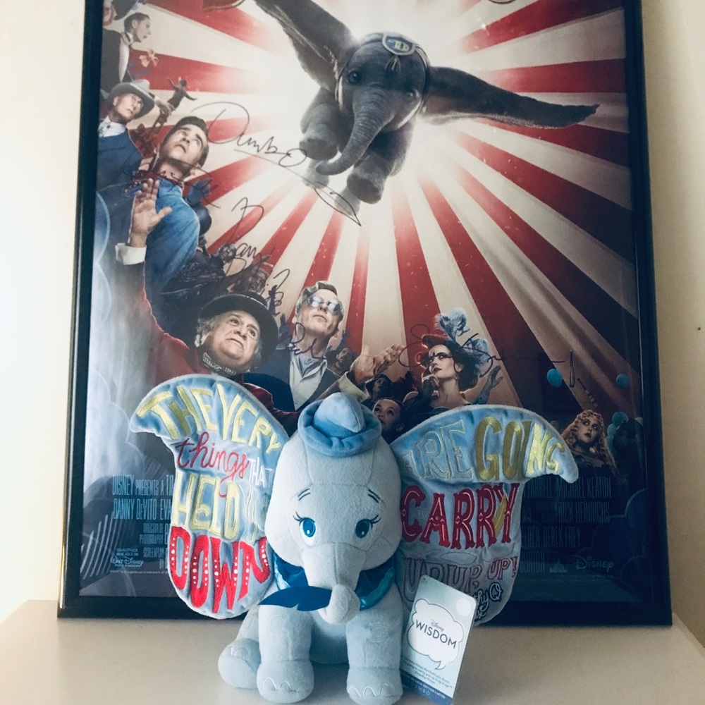 💙🐘NWT Disney Wisdom Dumbo Plush🐘💙